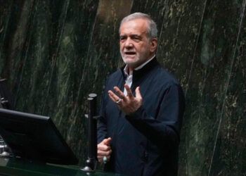 Irán pide unidad del golfo tras ataques entre Israel y EE. UU.